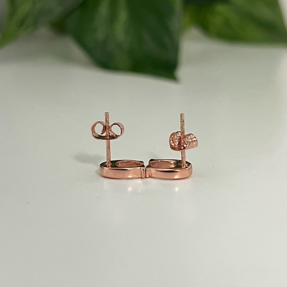 Authentic COACH SIGNATURE C STUD EARRINGS in Rose Gold Colour - Picture 6 of 8